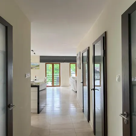 לינה וארוחת בוקר Szara U Ksawerego