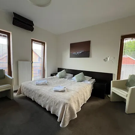 Szara U Ksawerego לינה וארוחת בוקר שצ'קלארסקה פוראובה