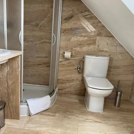 Szara U Ksawerego Bed and breakfast 3*