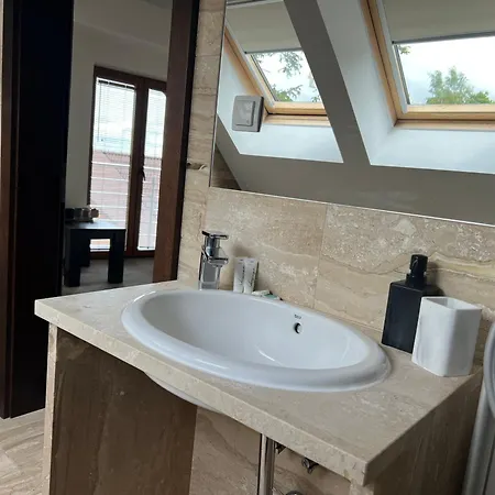 Szara U Ksawerego Bed & Breakfast 3*